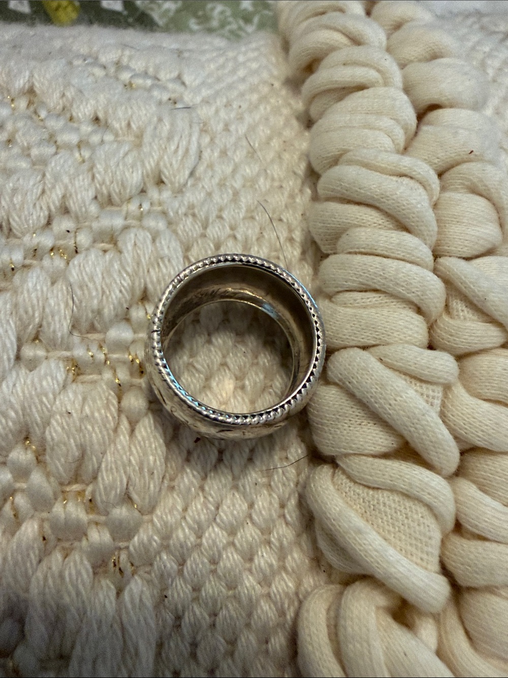 Sterling Wide Engraved Silver Band Ring - Size 7 - Picture 3 of 5